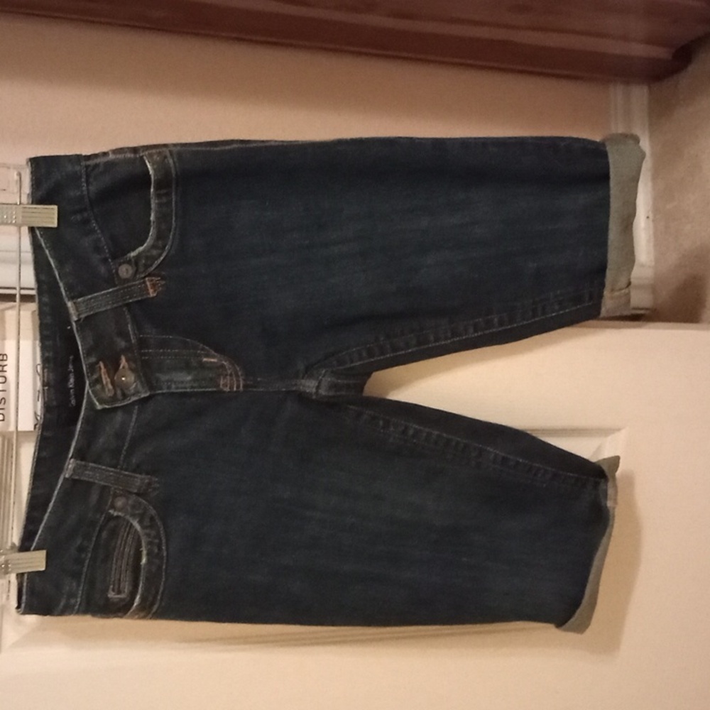 Women's knee length shorts